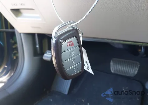 2015 Hyundai Sonata Sport z USA, uszkodzony, nr VIN 5NPE34AF2FH192069